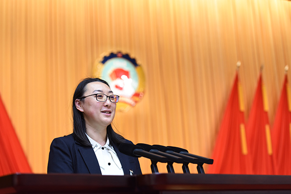 陈婷 大会发言.jpg