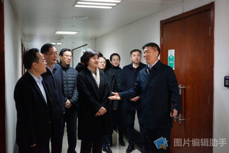 常州市政协主席季培东走访农工党常州市委会机关1.jpg