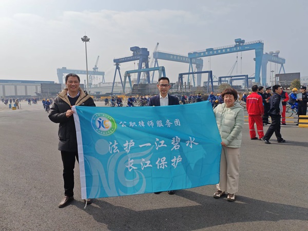 法护一江春水——扬州农工“同心律动·农工在线”公益法律服务团走进企业3.jpg