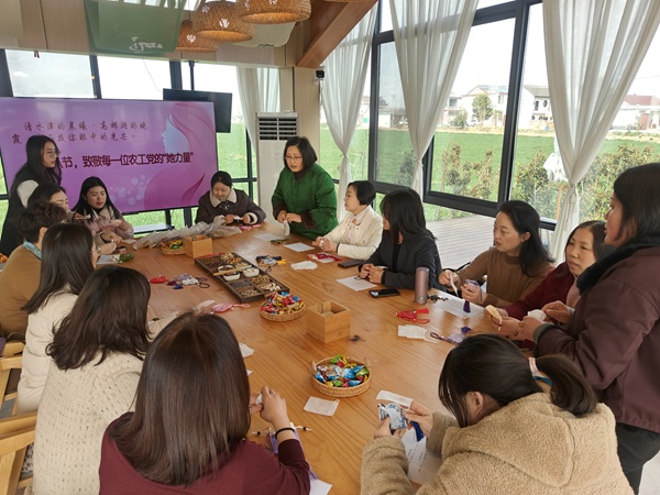 同心“邮”你，农工芳华——农工党高邮市基层委员会开展“三八”妇女节主题活动1.jpg