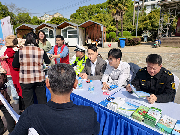 农工党苏州市委会社法委开展“法治护航 美好生活”司法日主题活动 (1).jpg