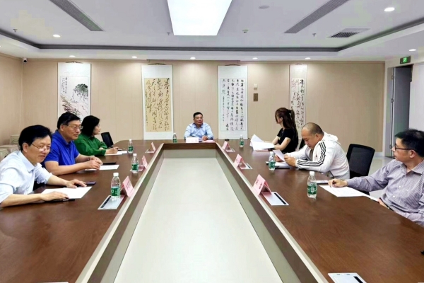 农工党盐城同舟书画院召开工作部署会_副本.jpg